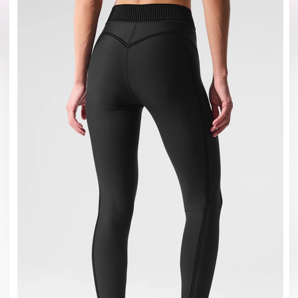 Alo Airlift High-Waist 7/8 Line Up Legging